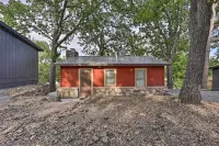 Lakefront Eucha Escape w/ Views & Boat Slip!