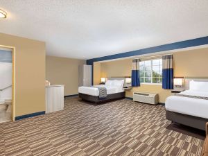 Microtel Inn & Suites by Wyndham Dry Ridge