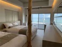 Umi Hotel - شاطئ