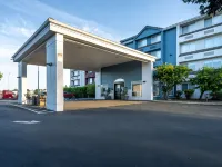 Best Western Lake Oswego Hotel  Suites Hotels in Lake Oswego