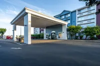Best Western Lake Oswego Hotel  Suites 萊克奧斯韋戈附近的飯店