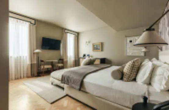 Small Luxury Hotels of the World - Hospes Infante Sagres Porto