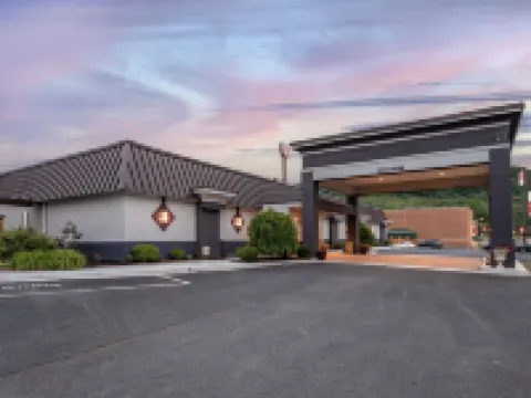 ベストウェスタン プラス ブリッジポート イン ブリッジポートのホテル