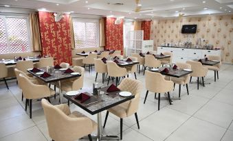 Hotel Seth Murlidhar Seva Sadan-Near Prem Mandir