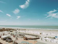 Pacific with Parking and Sea View