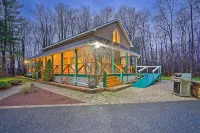 Spacious Oneida Retreat w/ Game Room! - Pysäköinti
