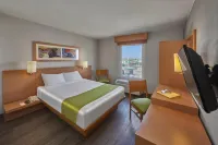 City Express by Marriott Celaya Parque Hotels near Aurrera Oriente