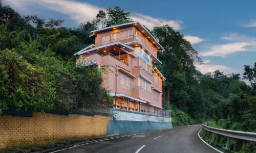 Summit Bougainvillea Tea Resort