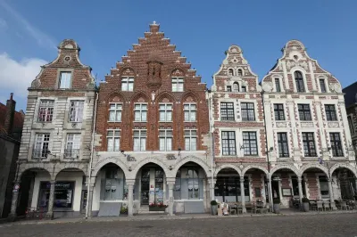 Hôtel les Trois Luppars Hotels in Arras