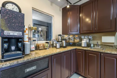 Comfort Inn Hastings Отели в г. Adams County