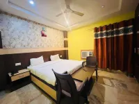 Hotel Crystal Inn Hotels in Anora Kala
