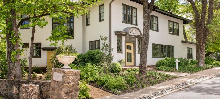 Oakhurst Inn at the University Hotels in Charlottesville