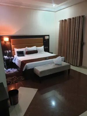 Nippon Grand Hotels - Classic