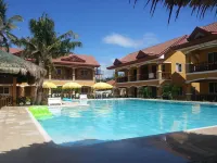 Slam's Garden Dive Resort Hotel a Logon