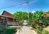 Kampong Nelayan Resort Hotel di Bungatan