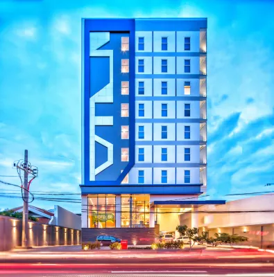 Hotel 88 Kedungsari - Kedungdoro by WH Hotels in 