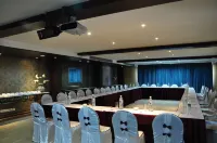 Renest River Country Resort Manali