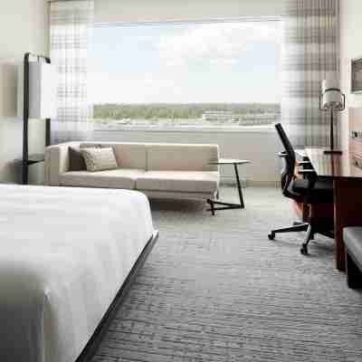 Montreal Airport Marriott in-Terminal Hotel Rooms