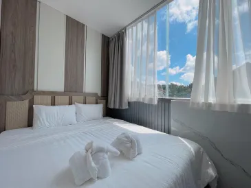 Heavenchy Hotel