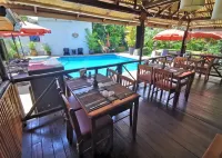Baan Sukreep Resort