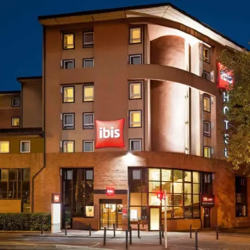 Ibis Toulouse Ponts-Jumeaux Hotels near Compans