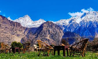 Himalayan High, Auli, by Himalayan Eco Lodges