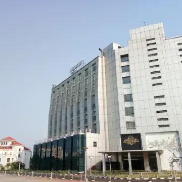 Aristocrat Hotel Hotels near Aliah University