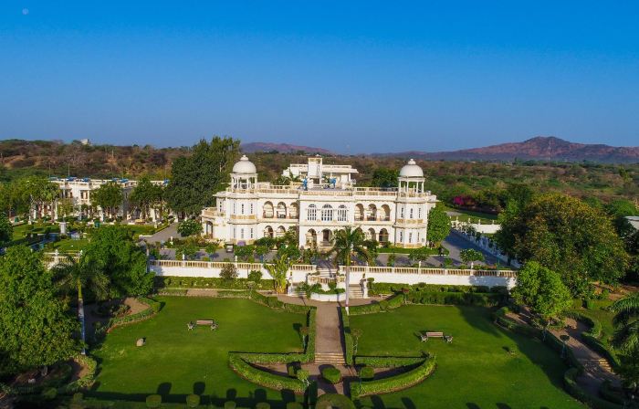 Balaram Palace Resort