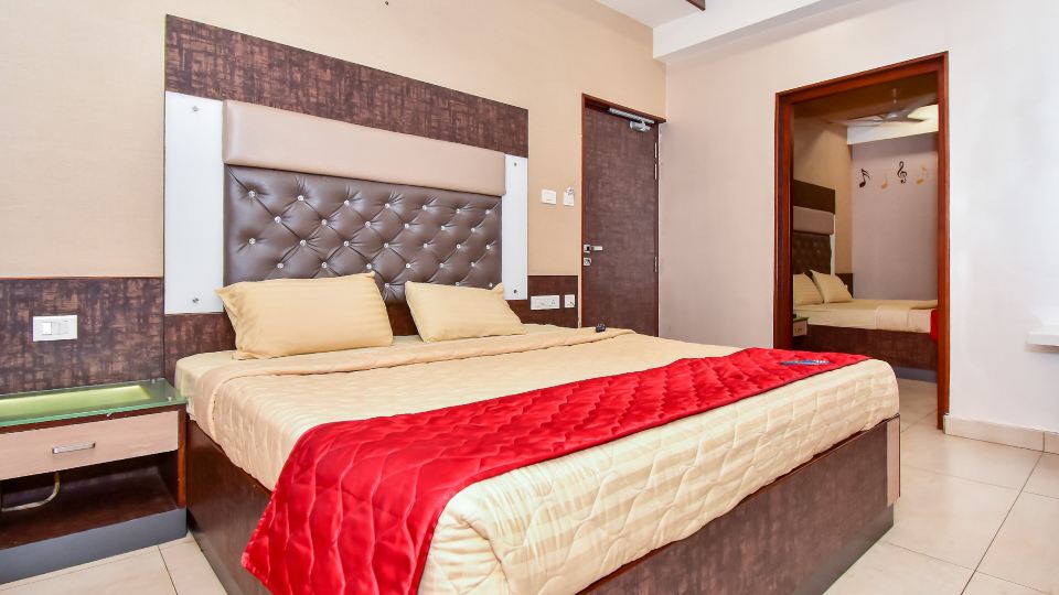 Guru Hotel