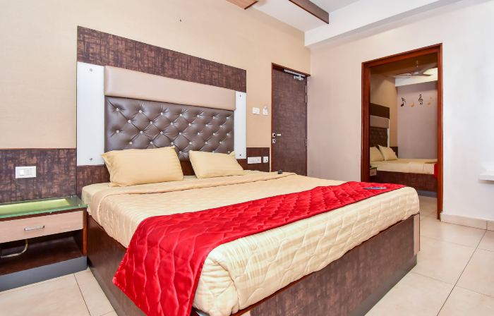 Guru Hotel