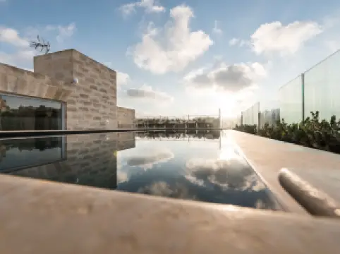 Cesca's Boutique Hotel