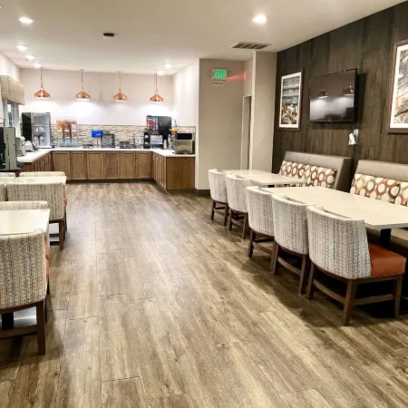 Best Western Country Inn