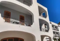 Villa Thomas B&B