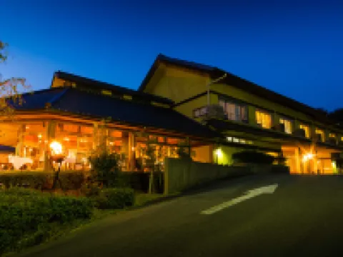 Tenjuku No Mori Keigetsu Hotels in Mine
