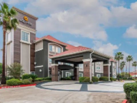 湯博爾拉昆塔温德姆套房酒店 湯博爾酒店