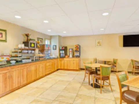 Microtel Inn & Suites by Wyndham York Hotels in York