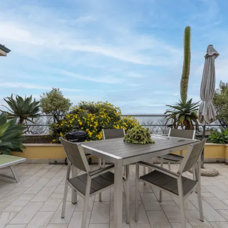 Terrazzo Sul Mare