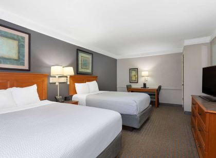 La Quinta Inn by Wyndham Pensacola