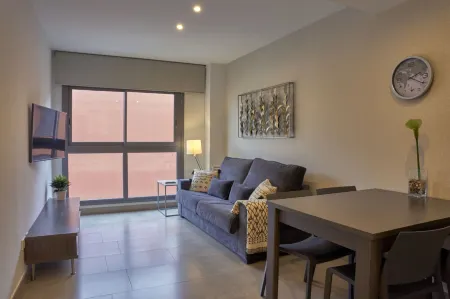 Bonavista Apartments - Virreina Отели рядом с достопримечательностью «Gaudi Experience»