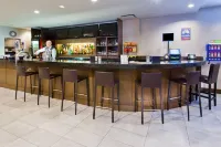 Holiday Inn Vancouver-Centre (Broadway) by IHG - Bar