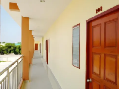 วัฒนา เฮ้าส์ โรงแรมในอำเภอ ท่ายาง