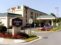 ハンプトン  イン ダンフリーズ / クアンティコ