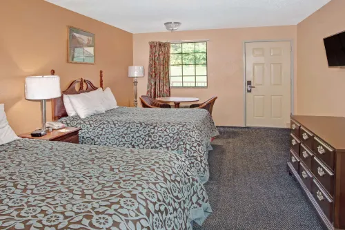 Days Inn by Wyndham Marietta White Water Hotel a Marietta