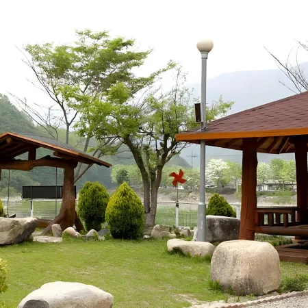Bandi Hwangto Pension