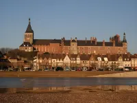 Brit Hotel Confort Gien Hotels in Gien