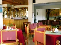 Phaethon Hotel - فطور