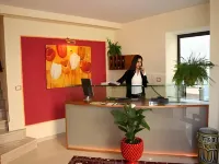 Hotel d'Orleans Hotels near كاتدرائية باليرمو