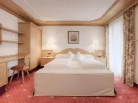 Hotel Tyrol