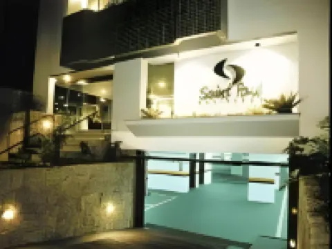 Flat Saint Paul Residence