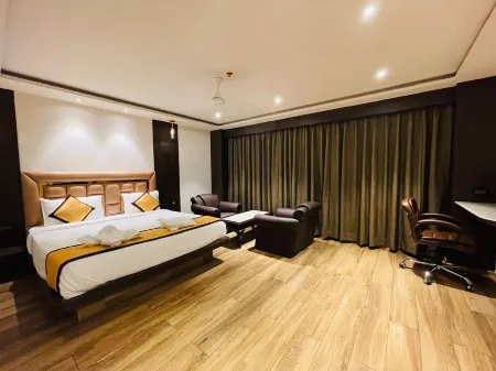 Hotel Royal Grand Heritage Отели рядом с достопримечательностью «Храм Джаганнатхи в Пури»